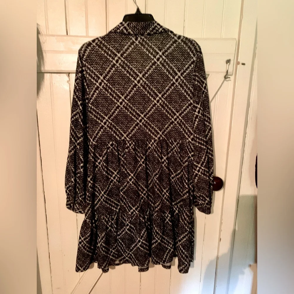 Emma & Michele Baby Doll Dress - Picture 3 of 4